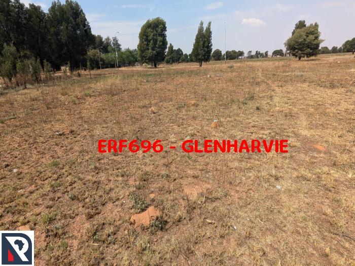 ERF696, LONG27,628005, LAT-26,3850239, DE VILLIERSKLOOF STREET
