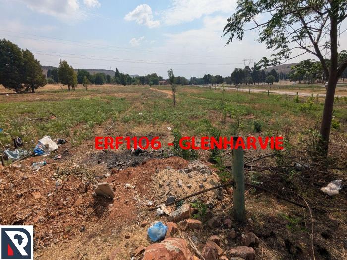 ERF1106, LONG27,6237839, LAT-26,3891952, ZOUTKLOOF STREET
