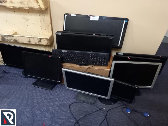 MONITORS