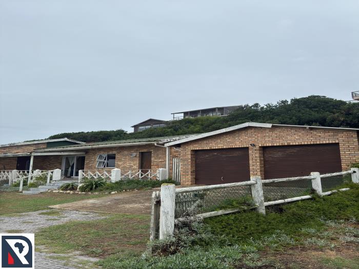 ERF 160 BUFFALO BAY - 3 BEDROOMS, 2 BATHROOMS, DOUBLE GARAGE