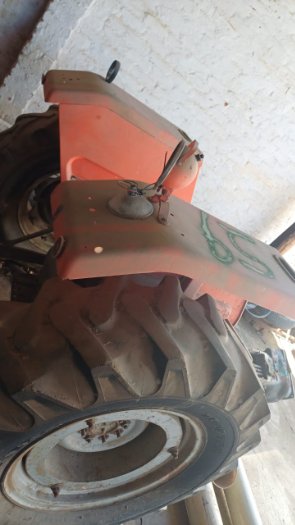 HALF BODY TRACTOR