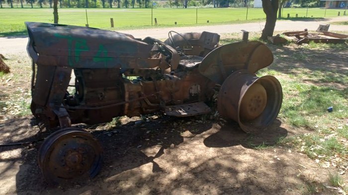 TRACTOR SCRAP