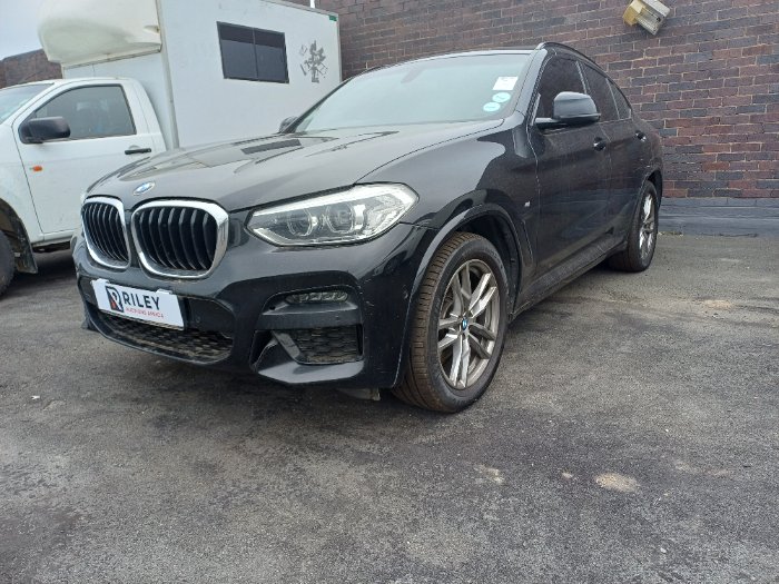 2021 BMW X4 XDRIVE 20D AT SAC (BLACK)