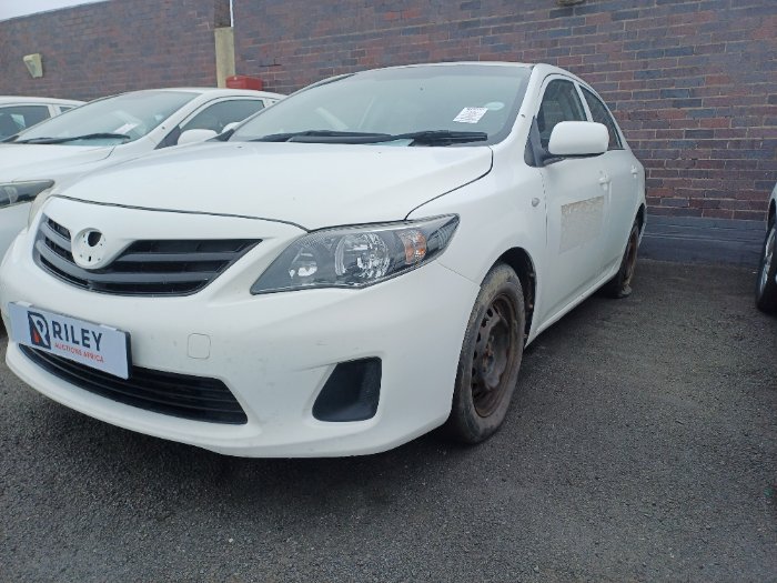 2019 TOYOTA COROLLA QUEST 1.6 (WHITE)