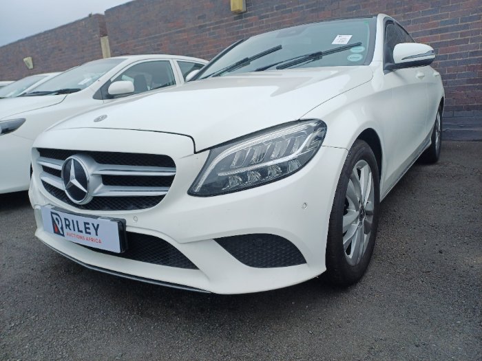 2020 MERCEDEZ BENZ C200 (WHITE)