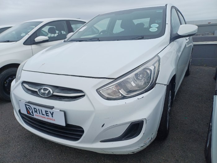 2019 HYUNDAI ACCENT 1.6 MANUAL (WHITE)