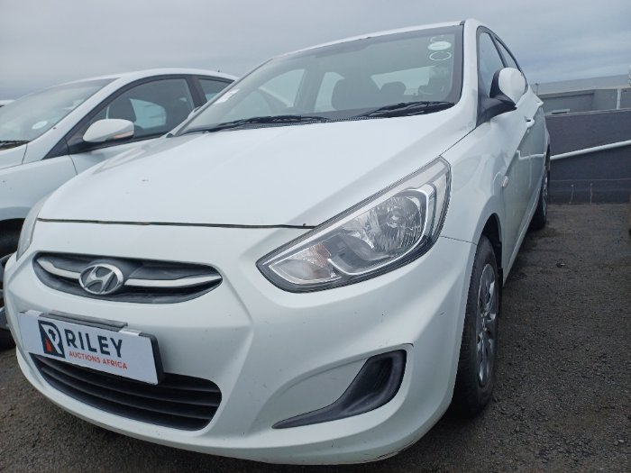 2018 HYUNDAI ACCENT 1.6 GL (WHITE)