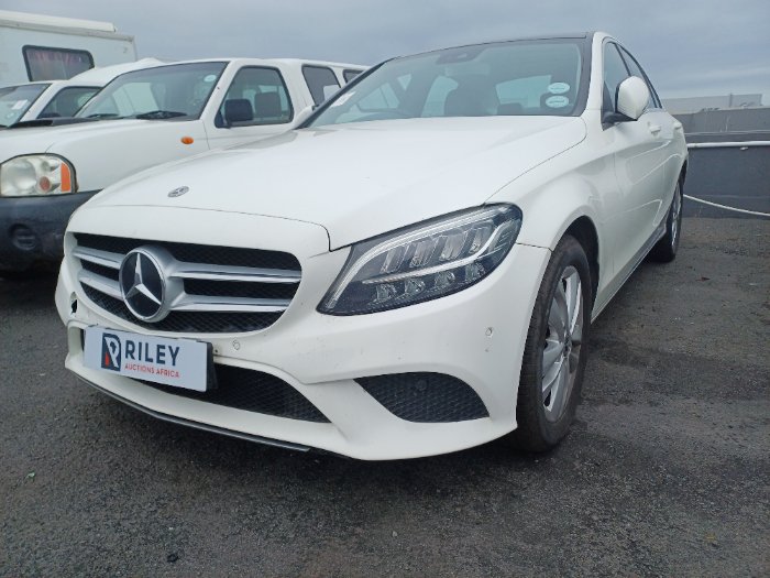 2020 MERCEDEZ BENZ C200 (WHITE)