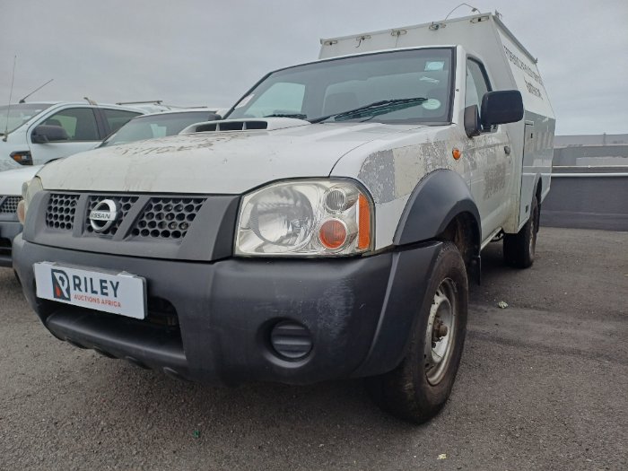 2018 NISSAN HARDBODY NP300 2.5 TDI (WHITE)