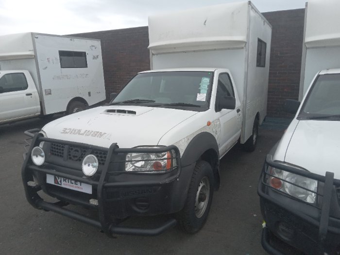 2018 NISSAN 2.5D SE+SC 4X4 ABS (WHITE)