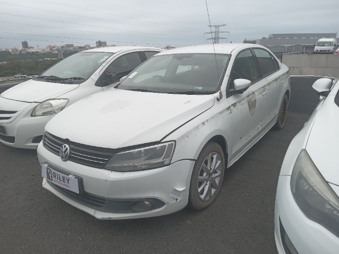 2014 VW JETTA VI 1.6 TDI COMFORT (WHITE)