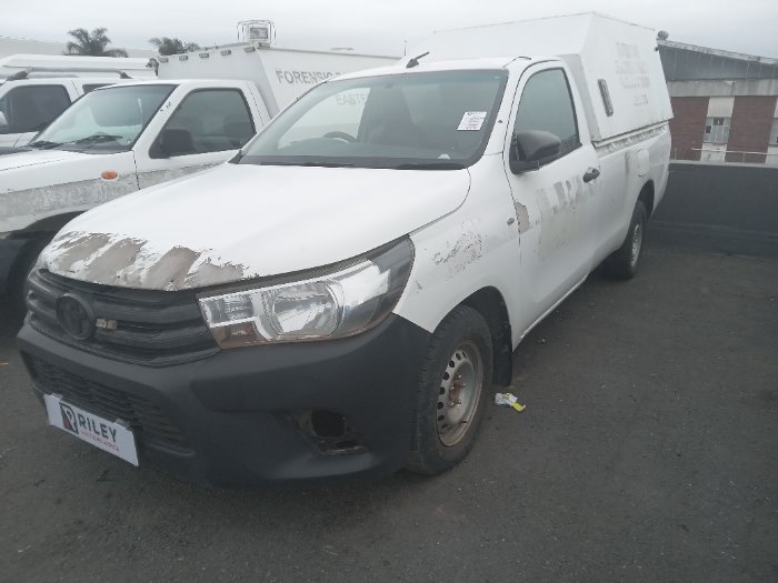 2019 TOYOTA HILUX 2.4 GD-6 4X4 SR MT A12 S/C (WHITE)