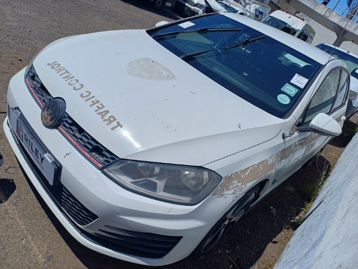 2014 VW GOLF VII 1.4 TSI COMFORTLIN (WHITE)