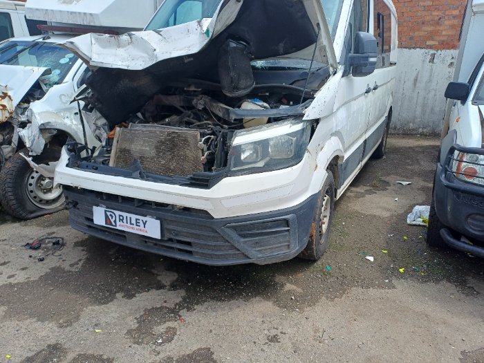 2021 VW CRAFTER 35 2.0 TDI 103 KW MAN MWB LCV (WHITE)