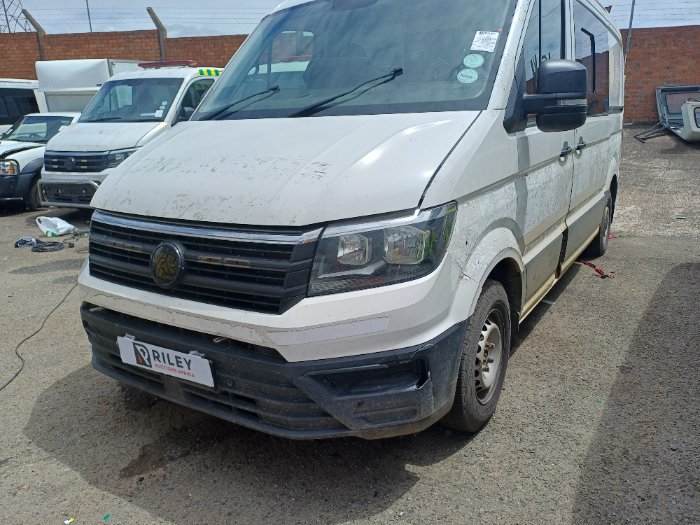 2020 VW CRAFTER 50 2.0 TDI XLWB AMBULANCE (WHITE)