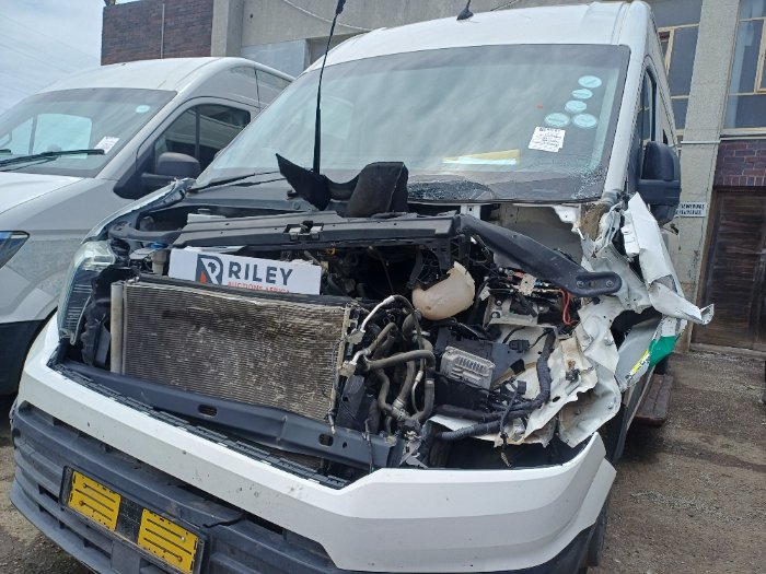2021 VW CRAFTER 50 2.0 TDI XLWB 23 SEATER (WHITE)