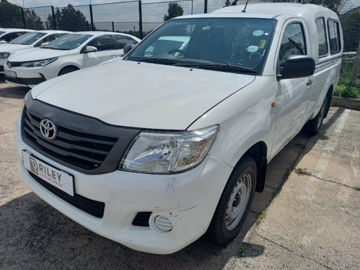 2015 TOYOTA HILUX 20P VVTi S/C (R02/V07) (2010-2016) (WHITE)
