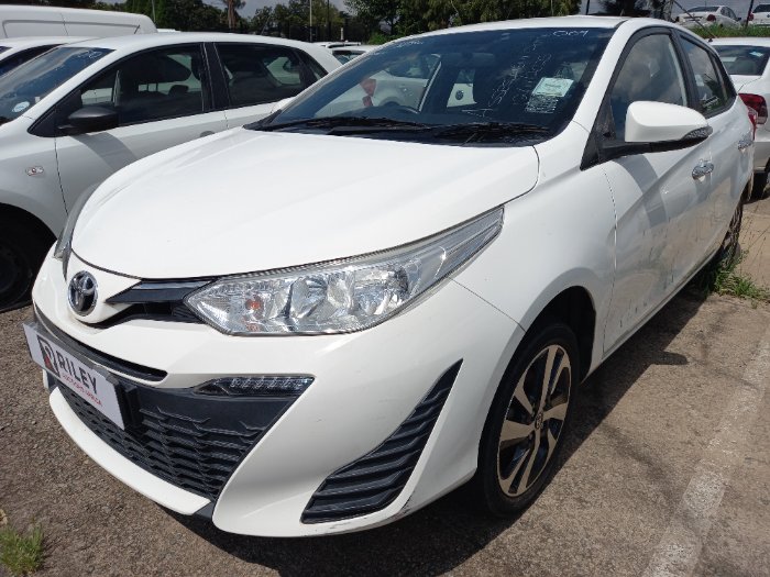 2020 TOYOYA YARIS 15 XS (2018-2019) (WHITE)