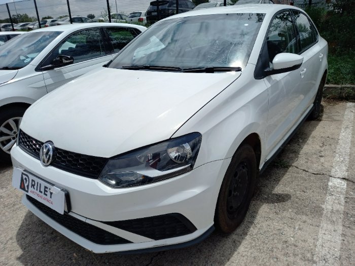 2022 VW POLO (WHITE)