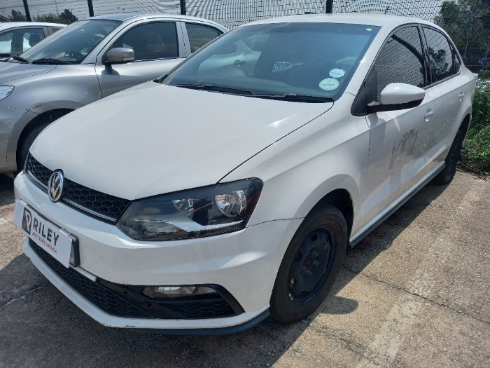 2021 VW POLO (WHITE)