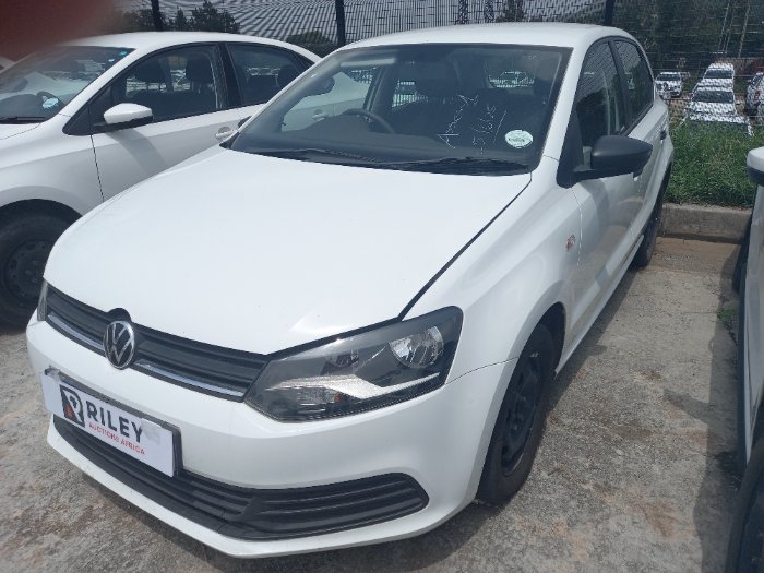2022 VW POLO VIVO (WHITE)