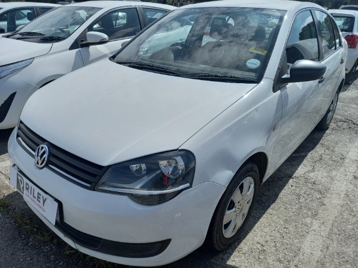 2016 VW POLO VIVO (WHITE)