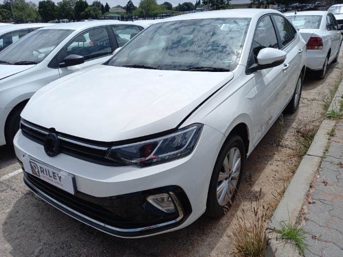 2023 VW POLO (WHITE)