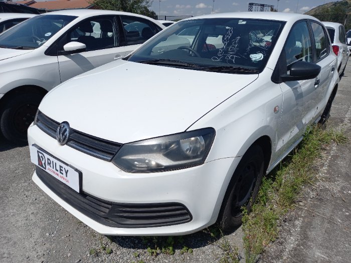 2018 VW POLO VIVO (WHITE)