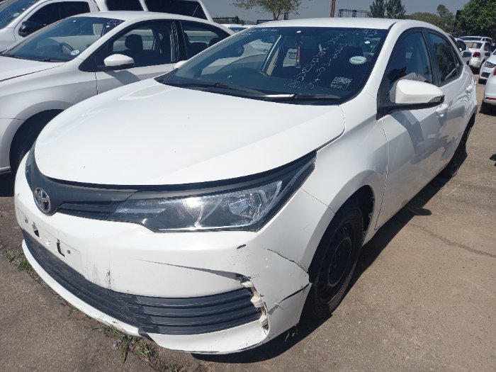2021 TOYOTA COROLLA (WHITE)