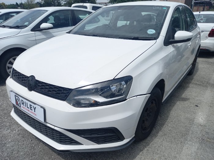 2020 VW POLO (WHITE)