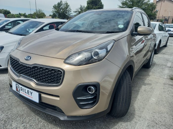 2017 KIA SPORTAGE (GOLD)