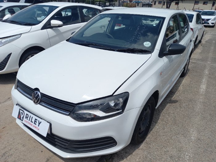 2022 VW POLO VIVO (WHITE)