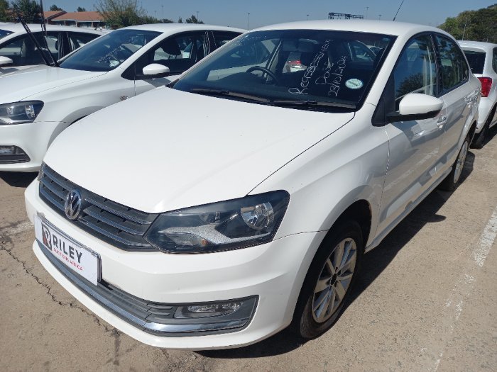 2017 VW POLO (WHITE)