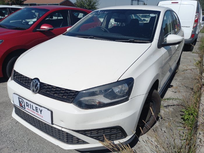 2020 VW POLO (WHITE)