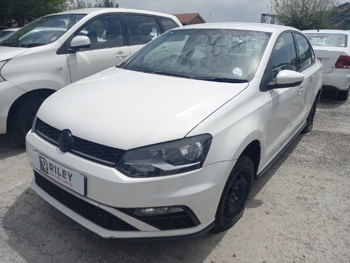 2021 VW POLO (WHITE)