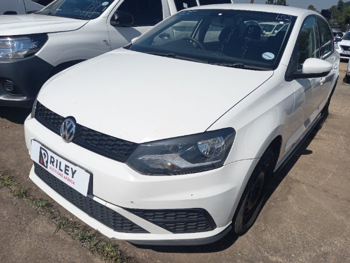 2021 VW POLO (WHITE)