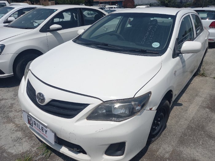 2019 TOYOTA COROLLA (WHITE)