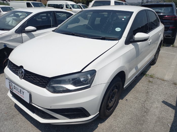 2021 VW POLO (WHITE)