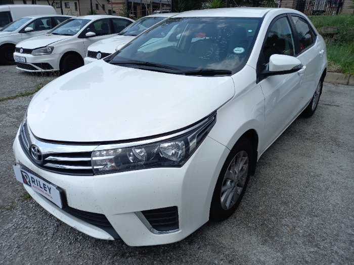 2016 TOYOTA COROLLA (WHITE)