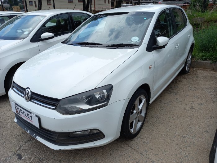 2019 VW POLO VIVO (WHITE)