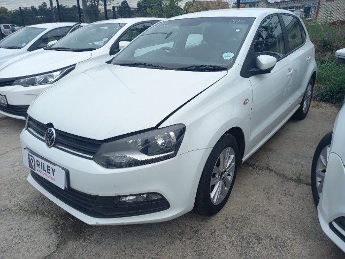 2022 VW POLO (WHITE)