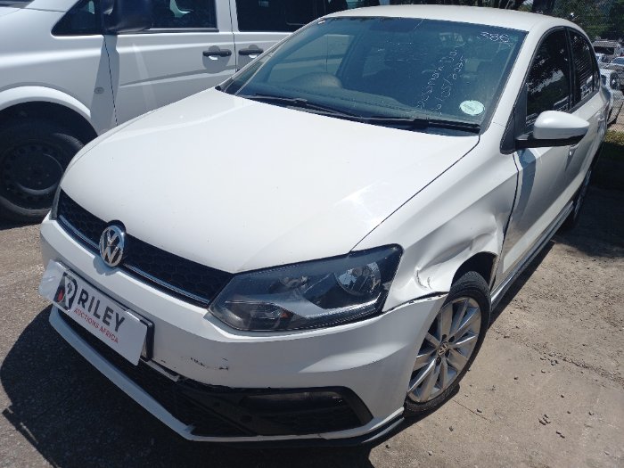 2022 VW POLO (WHITE)