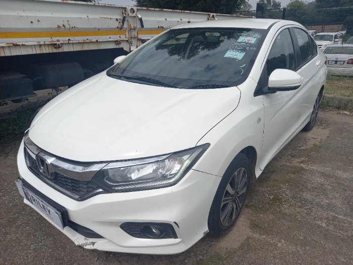 2020 HONDA Ballade (WHITE)