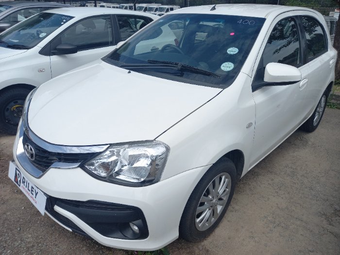 2020 TOYOTA ETIOS (WHITE)