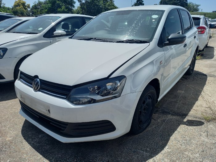 2022 VW POLO VIVO (WHITE)