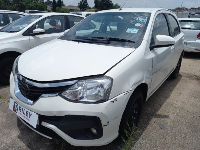 2020 TOYOTA ETIOS (WHITE)