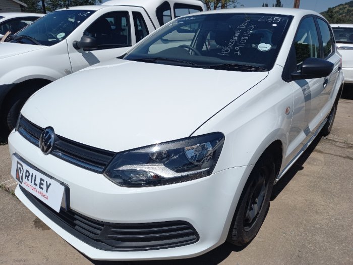 2022 VW POLO (WHITE)