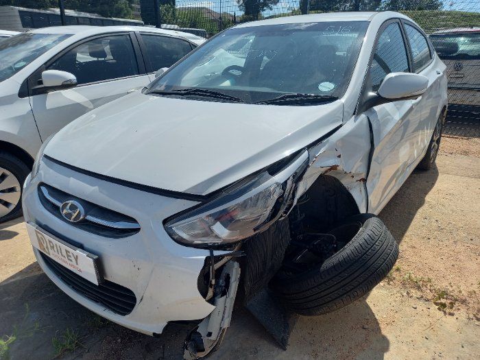 2019 HYUNDAI ACCENT (WHITE)