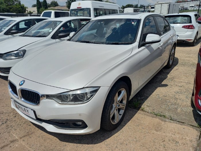 2018 BMW 320D (WHITE)