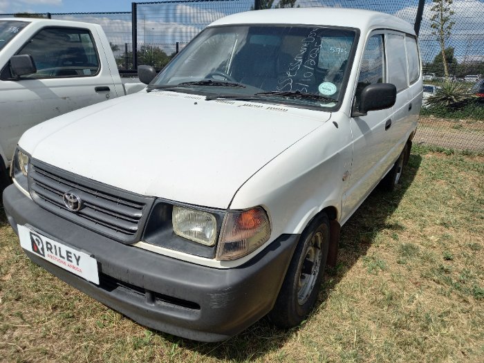 2004 TOYOTA STALLION (WHITE)